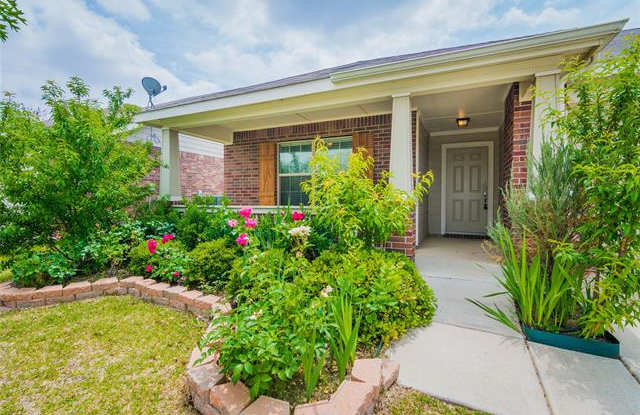 613 Goldstone Lane Gallery 2