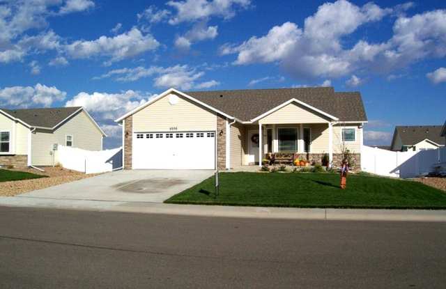 Coming Soon! Spacious Wellington Home with Fireplace & Garage photos photos