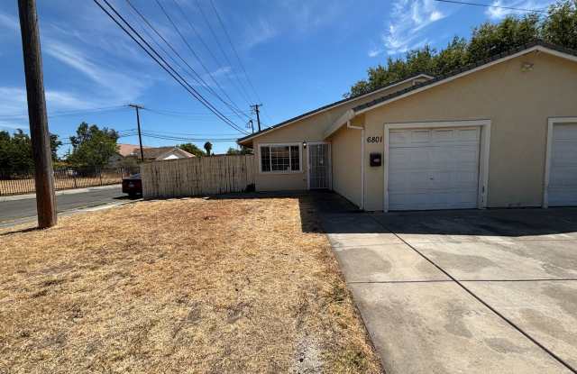 Cozy Duplex photos photos