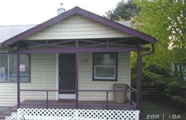 9950 SE 40th - 9950 Southeast 40th Avenue, Milwaukie, OR 97222