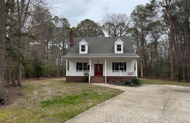 14571 Whippingham Parkway - 14571 Whippingham Parkway, Carrollton, VA 23314
