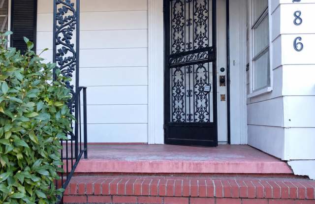 286 Forest Avenue Gallery 1