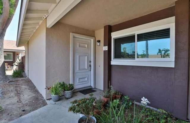 Single Story Condo photos photos
