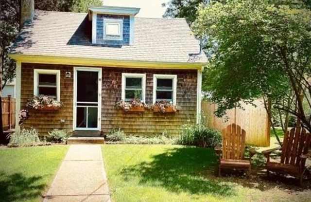 87 Wood Lane photos photos