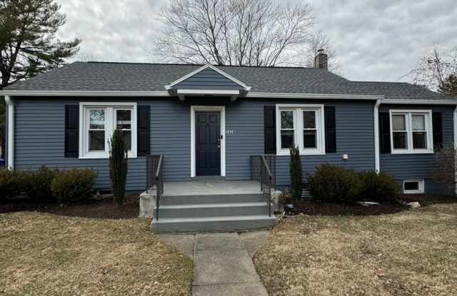 UPDATED THREE BEDROOM HOME in UPPER SAUCON photos photos