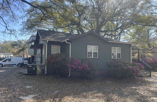 2679 Olympia Avenue unit: Apt A photos photos 2679 Olympia Avenue unit: Apt A photos photos