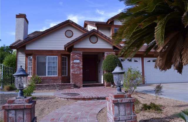 5495 Camino Gallery 2