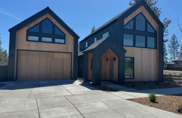 Gorgeous new home in Discovery West photos photos