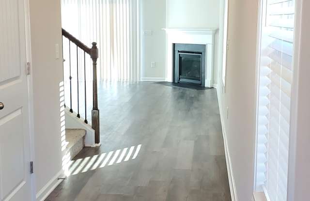 157 Highland Park Ct Gallery 4