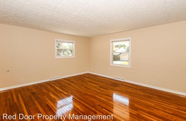 6130 Midway Ct Gallery 4