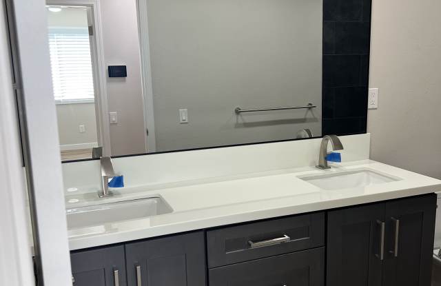 10034 Via La Cantera - 10034 Via La Cantera, San Diego, CA 92129