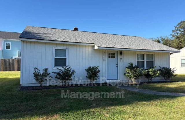 3119 Azalea Dr photos photos