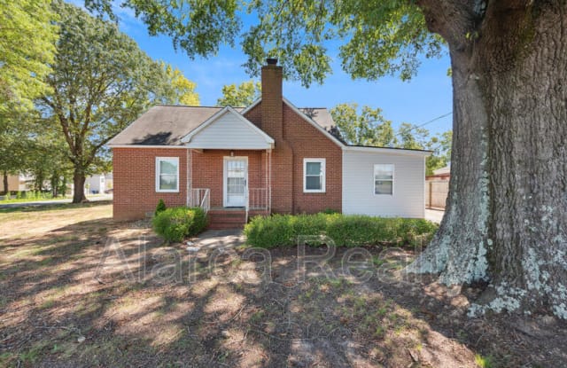 1027 Briarhill Rd - 1027 Briarhill Road, Iredell County, NC 28115