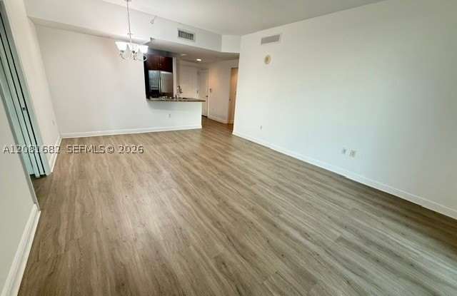 350 N Federal Hwy Gallery 2