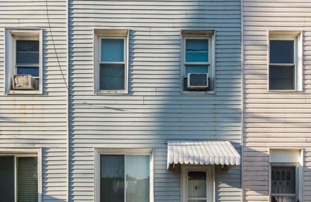 407 CAMBRIA STREET - 407 Cambria Street, Baltimore, MD 21225