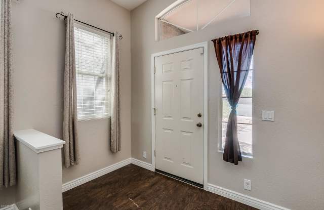 4516 E CREOSOTE Drive Gallery 4