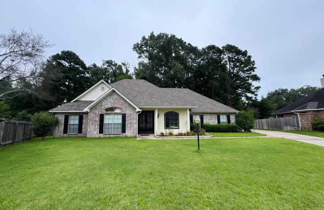 HIDDEN TRACE BEAUTY IN GATED COMMUNITY! photos photos