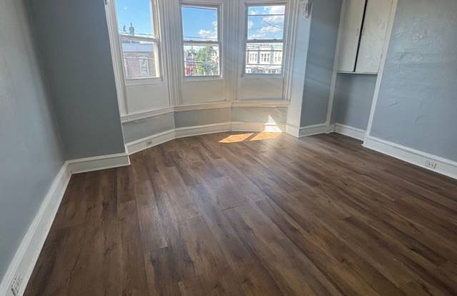 Your Next Home Awaits! Charming Apartment at 4265 N 6th St #2 Gallery 4