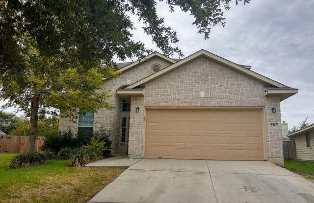 Lovely 4 Bedroom Home with Master Downstairs-Easy Access to I-35 photos photos