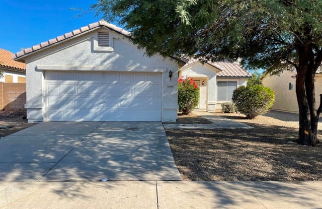 8903 N 114th Dr - 8903 North 114th Drive, Peoria, AZ 85345