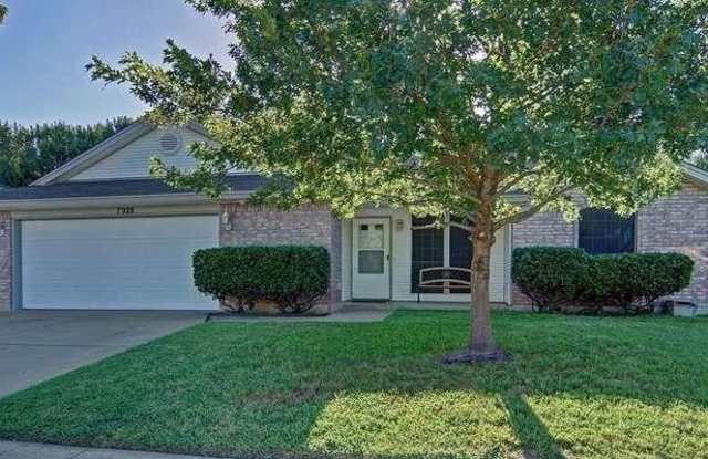 7928 Prairie Drive - 7928 Prairie Drive, Watauga, TX 76148