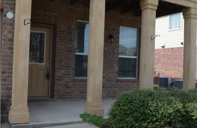 4808 Green Meadow Street Gallery 3