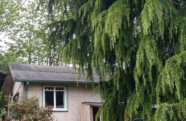 927 N Cambrian Ave. - 927 Cambrian Avenue North, Bremerton, WA 98312