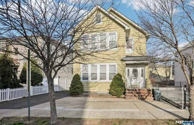105 Livingston Avenue 1 photos photos