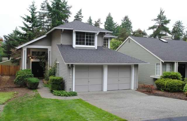 12625 102nd Ave NE - 12625 102nd Avenue Northeast, Kirkland, WA 98034