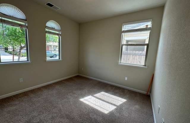 3900 Lookout Drive Gallery 4