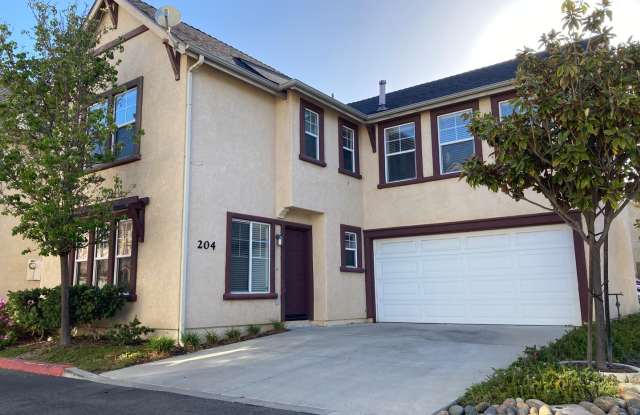 Comfortable 3 bed 2 bath home in Lompoc photos photos