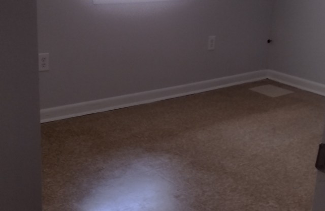 141 Clinton Court #b - 141 Clinton Court, Hammond, LA 70401