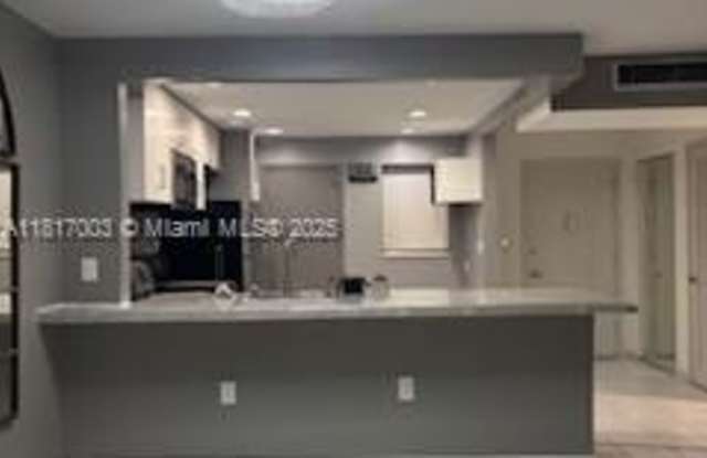 1710 NE 191st St photos photos