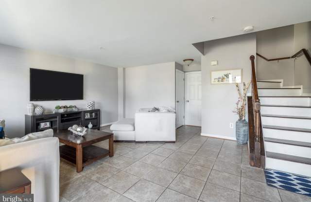 8742 JARWOOD ROAD Gallery 4