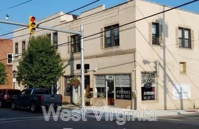 203 1/2 Prince St photos photos