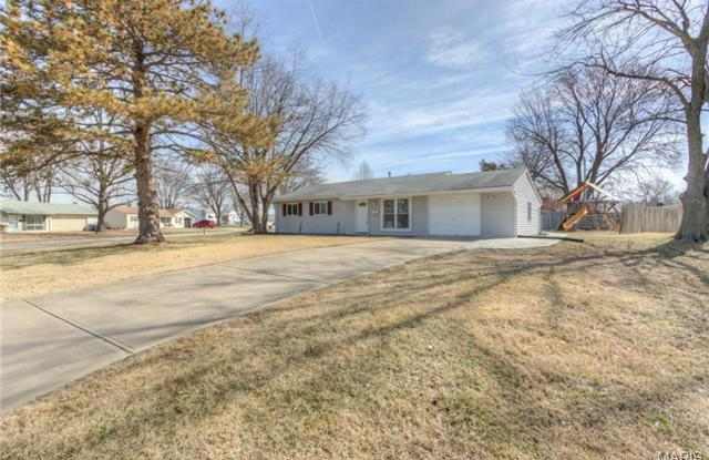 914 Saint Paul Lane - 914 Saint Paul Ln, O'Fallon, MO 63366