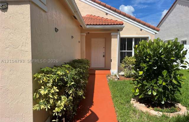 816 Sand Creek Cir Gallery 2