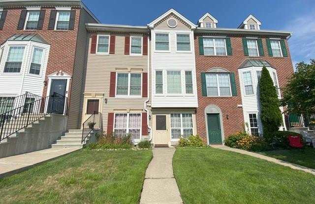 1113 Sage Court - 1113 Sage Court, Bergen County, NJ 07430