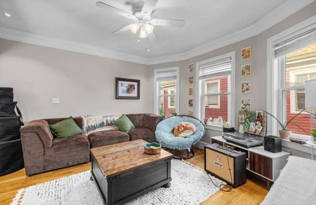 28 Edison Grn 2 Gallery 2