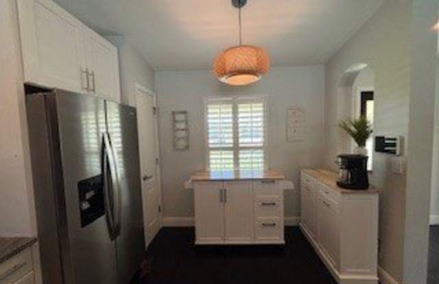 4104 SW 15 Avenue Gallery 4