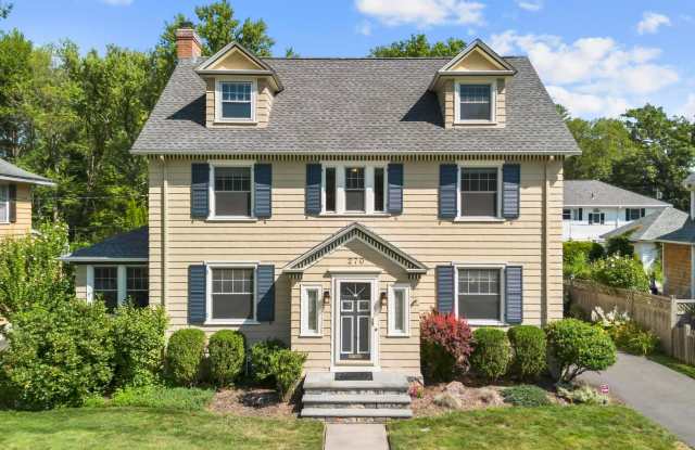 270 Fern St - 270 Fern Street, West Hartford, CT 06119