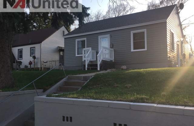 Three bedroom, two bathroom home for rent photos photos