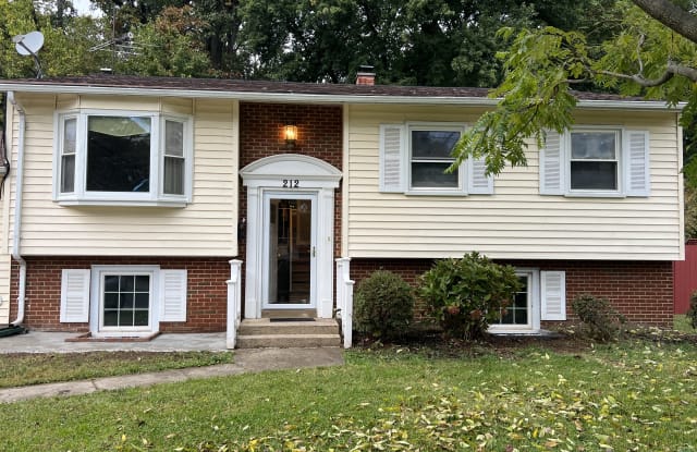 212 Rolling Road - 212 Rolling Road, Gaithersburg, MD 20884