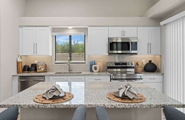 Cortland Las Casas photos photos
