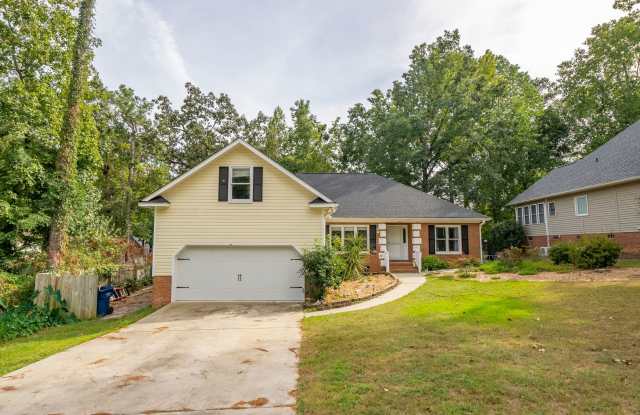 This delightful 4 bedroom, 3 bathroom home! photos photos