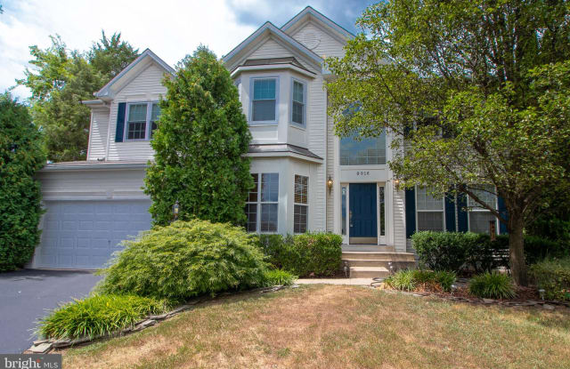 8916 TELFORD COURT - 8916 Telford Court, Linton Hall, VA 20136