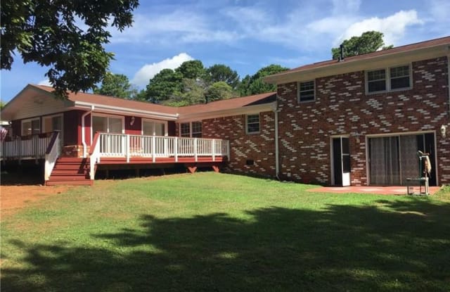309 Timberland Trail - 309 Timberland Trail, Riverdale, GA 30274