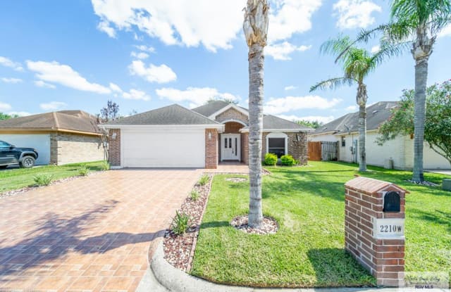 2210 W GARTUCK CIRCLE - 2210 Gartuck Circle, Harlingen, TX 78552