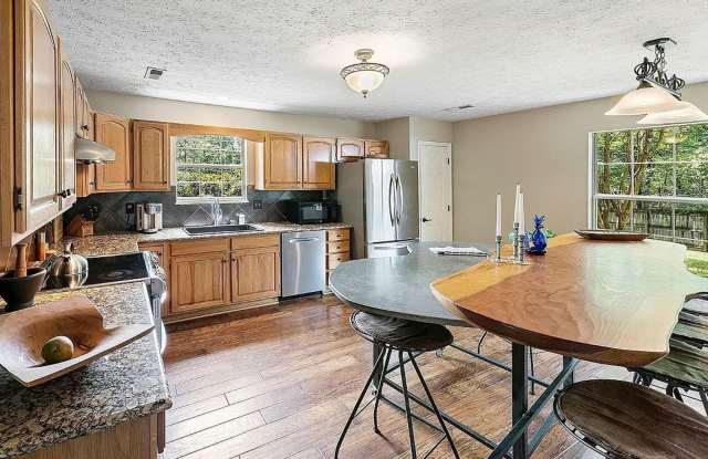 4 Bedroom Home In Knoxville Gallery 4