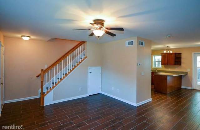 1014 Summer Place Gallery 3